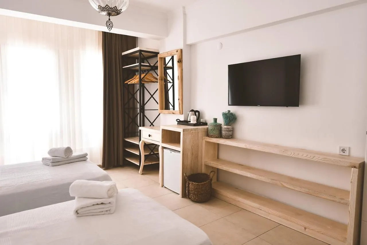 Saman Rooms Fethiye 0*,